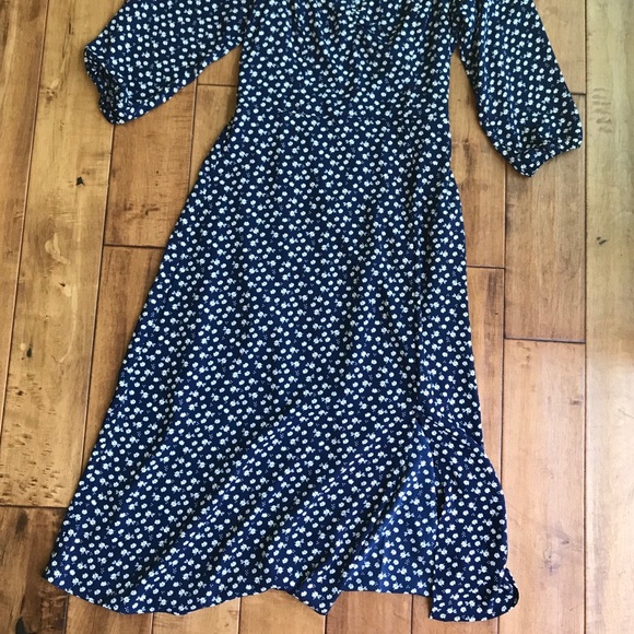 Cottage core dress - Picture 4 of 7